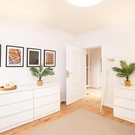 For 4 Guests - Parking Included *