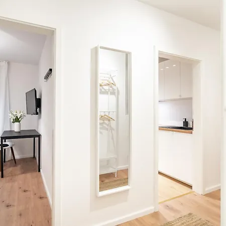 Appartement For 4 Guests - Parking Included Nauen