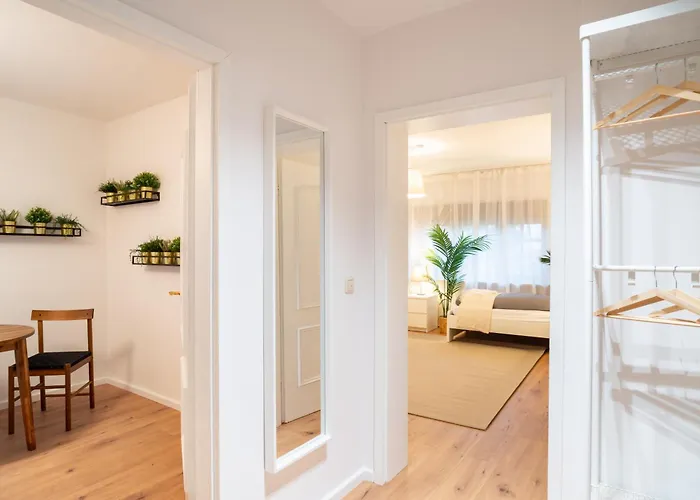 شقة For 4 Guests - Parking Included