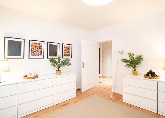 For 4 Guests - Parking Included *