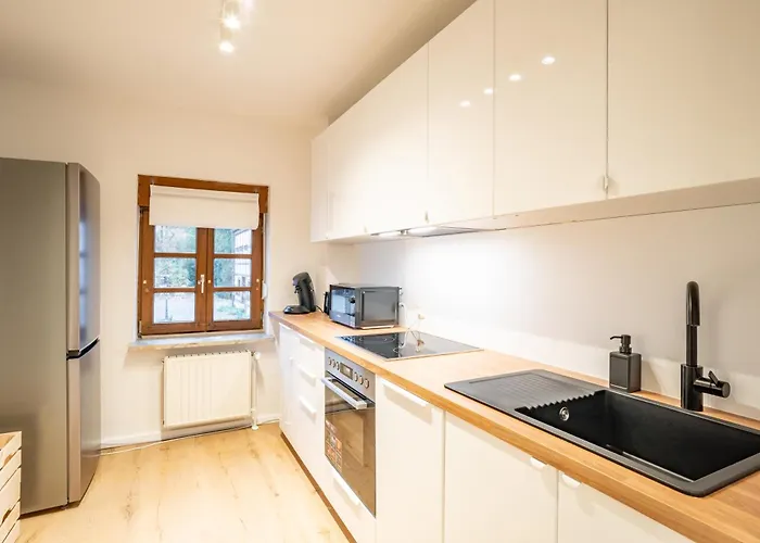 For 4 Guests - Parking Included